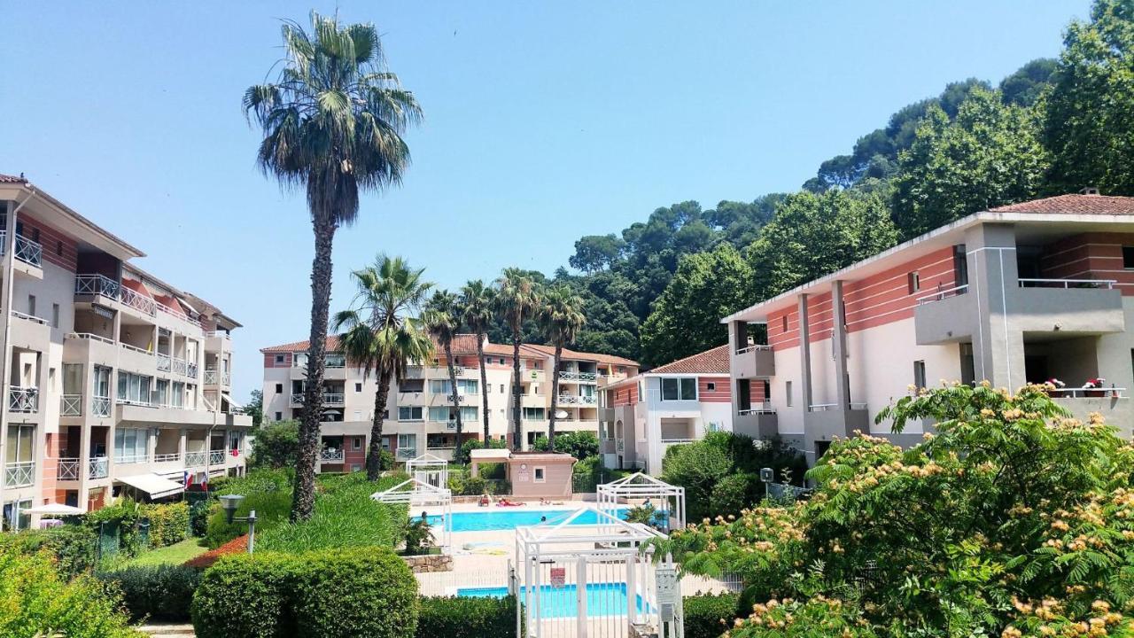 Ferienwohnung Loft Ravissant Avec Piscine Cagnes-sur-Mer Exterior foto